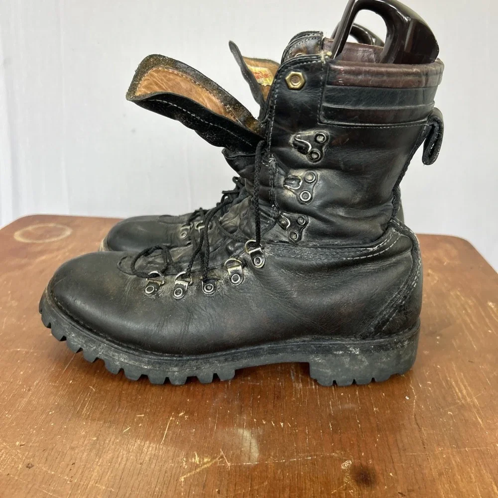 Vintage Herman Survivors Logger Boots Black Leather Vibram Mens 9-10 Wide